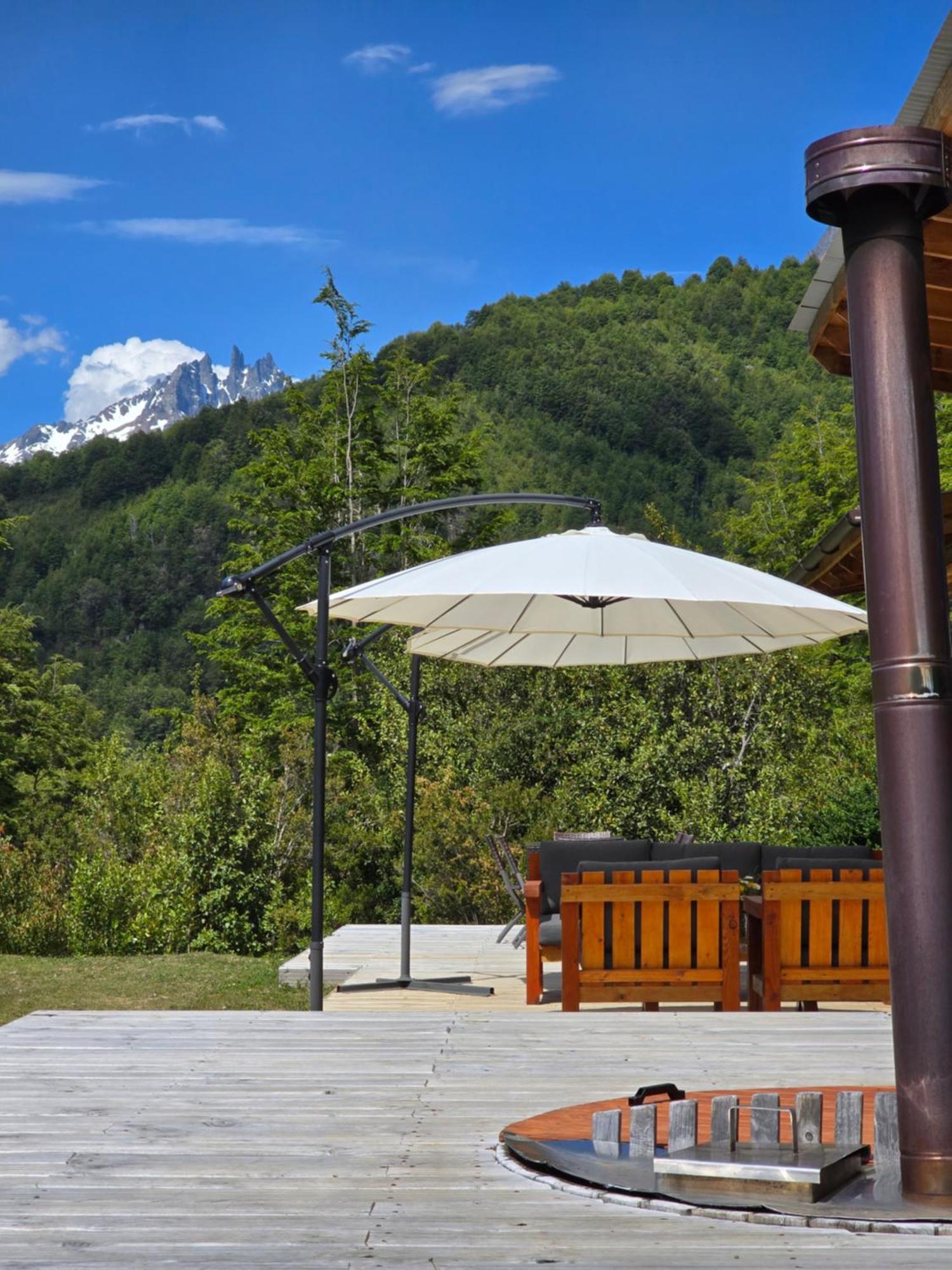 Peuma Lodge Patagonia Futaleufu Exterior photo