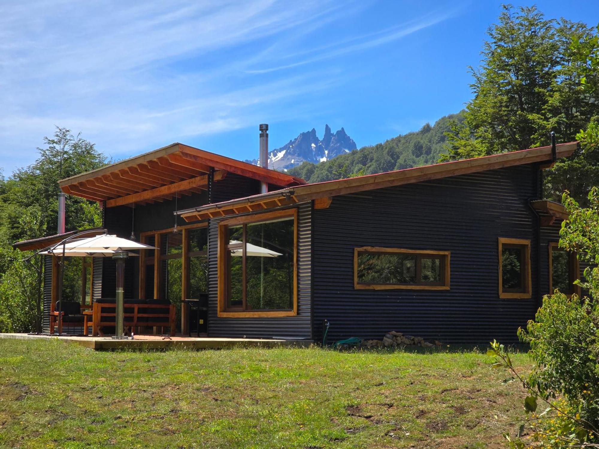 Peuma Lodge Patagonia Futaleufu Exterior photo